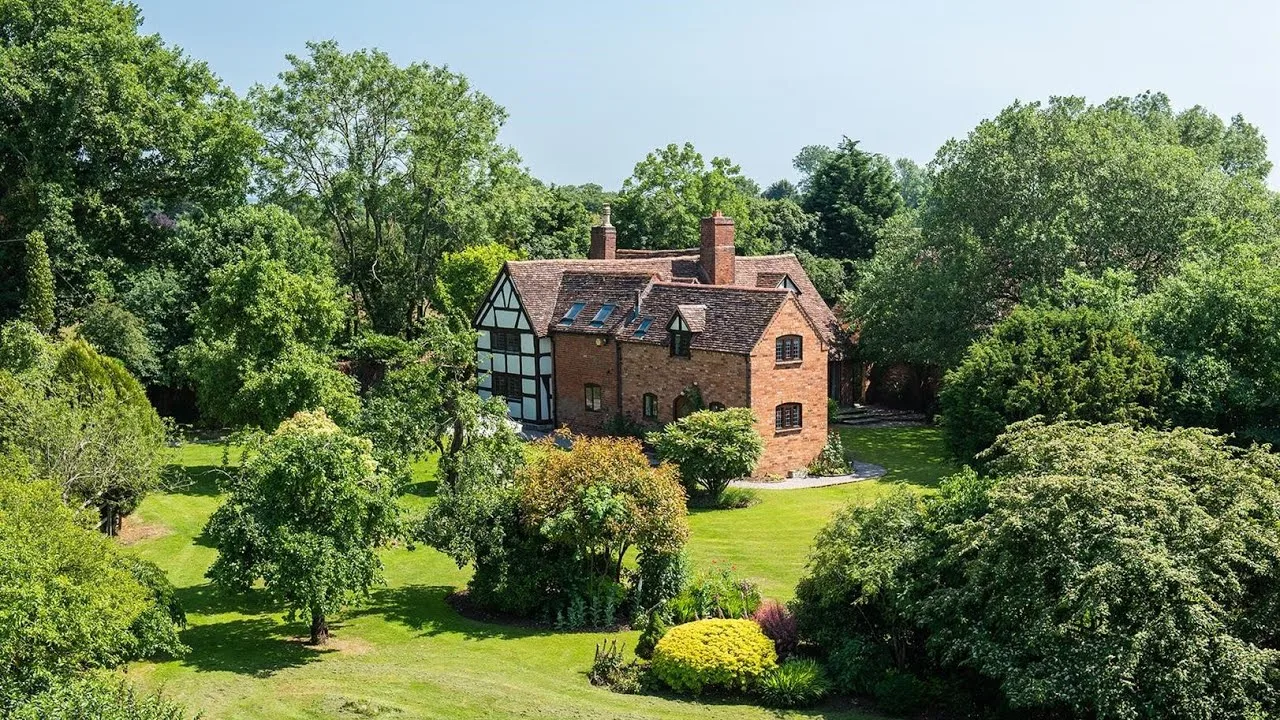 骏马传奇总部 - 关于我们 - 球友会